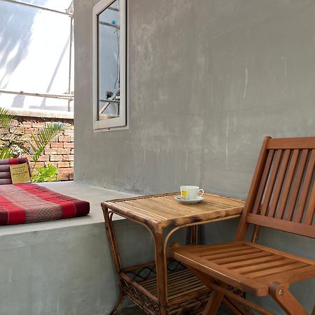 Banyan Tree Hostel Kampot Dış mekan fotoğraf