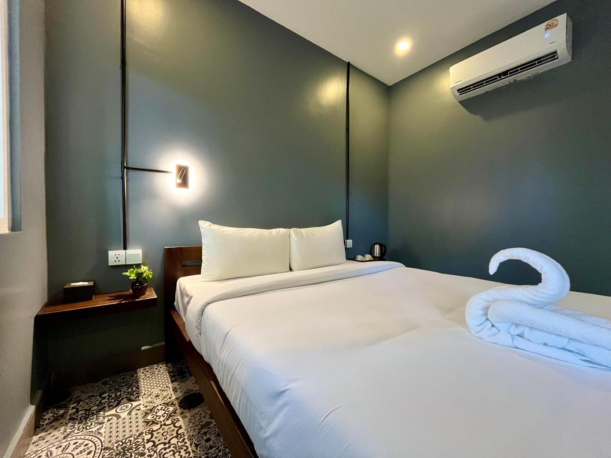 Banyan Tree Hostel Kampot Dış mekan fotoğraf