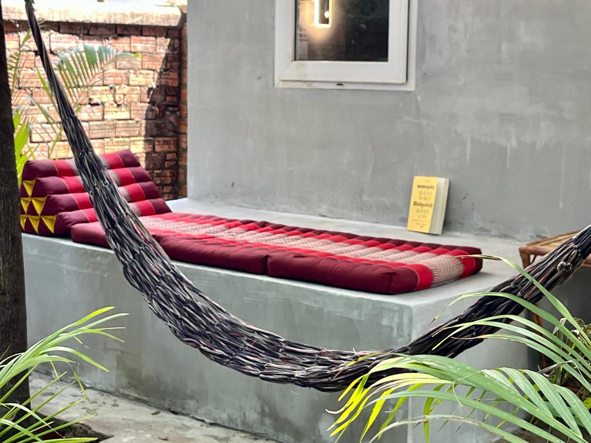 Banyan Tree Hostel Kampot Dış mekan fotoğraf