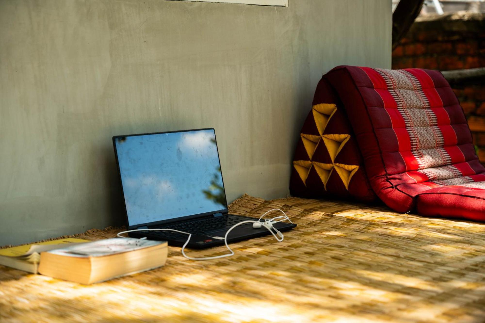 Banyan Tree Hostel Kampot Dış mekan fotoğraf